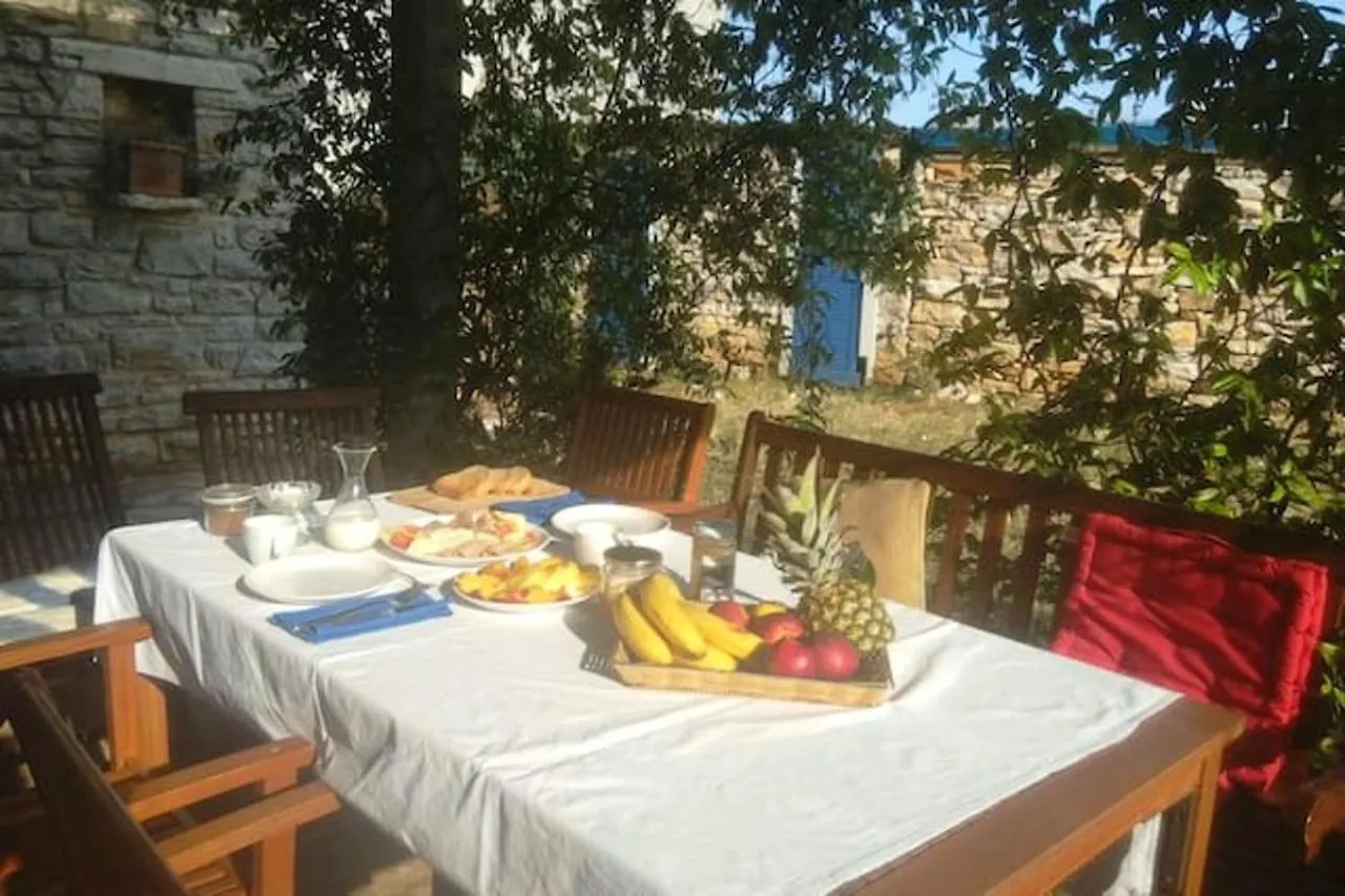 Modern Apartment In Zambratija 90 M² Croatia