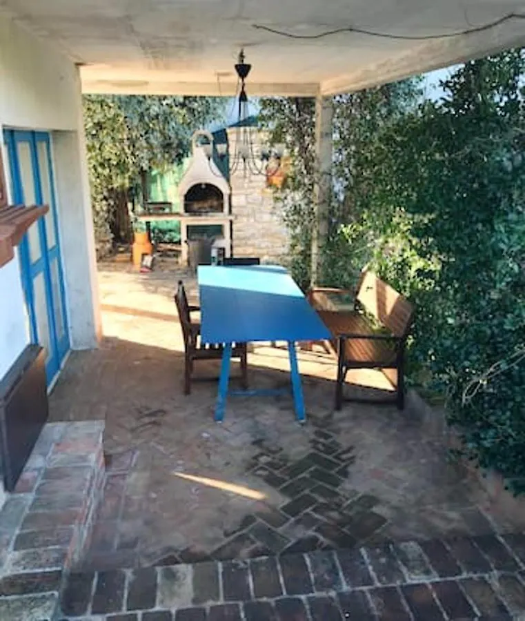 Modern Apartment In Zambratija 90 M²